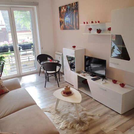 Apartment Rea Суботица Экстерьер фото
