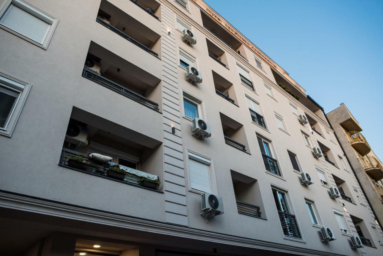 Apartment Rea Суботица Экстерьер фото